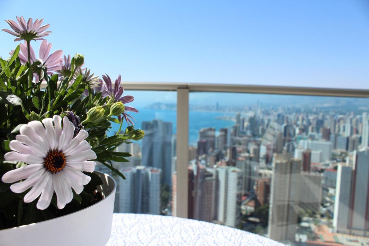 Skyline 20 Apartamento De Lujo Con Terraza Privada Y Vistas Al Mar Бенидорм Экстерьер фото